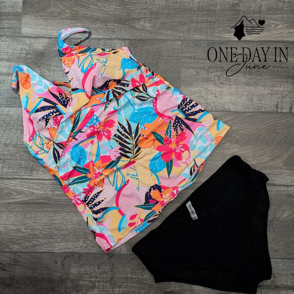 Yonique Tropical Cross Front Tankini Swimsuit Size XL